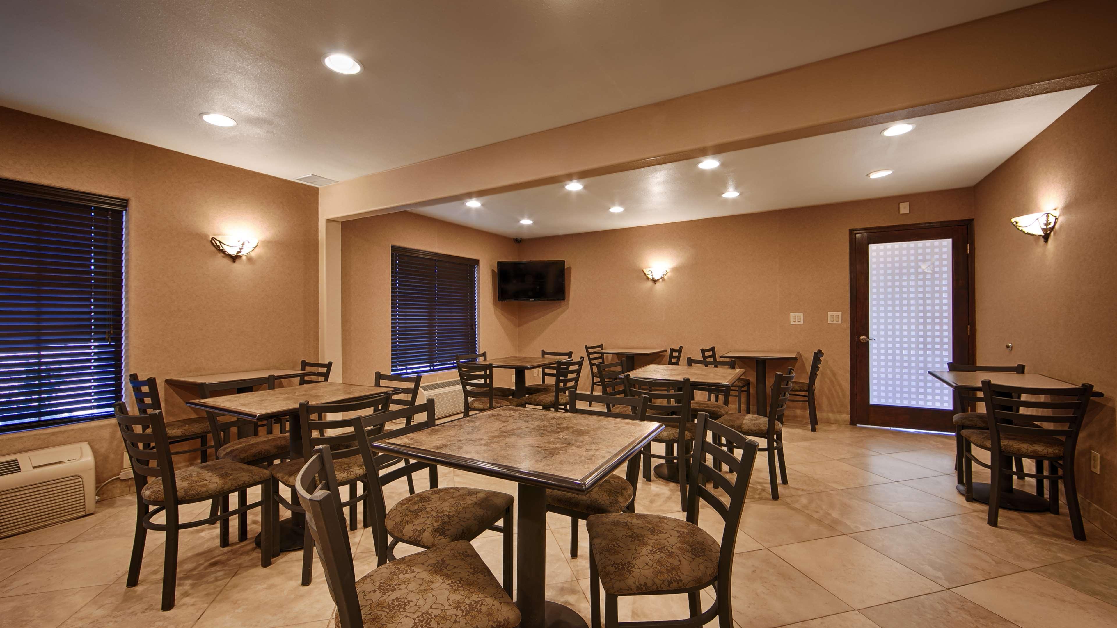 Best Western Desert Inn Safford Exterior photo